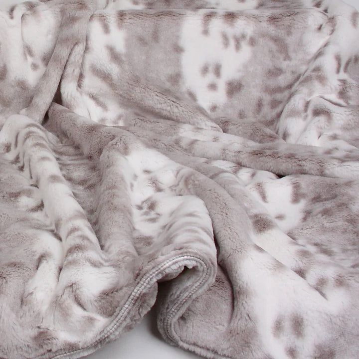 Soft Platinum Snow Leopard Blanket-