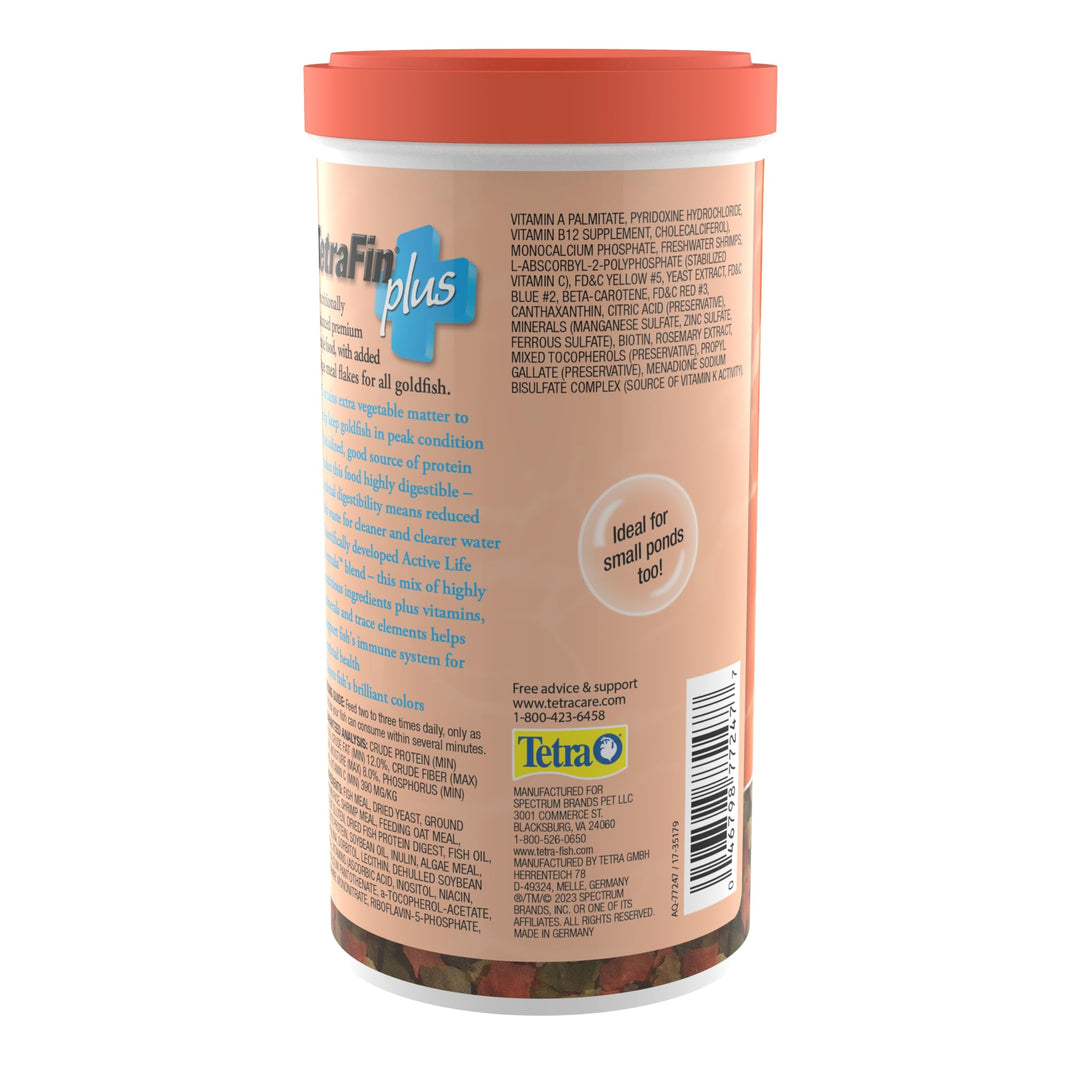 Tetra TetraFin Plus Goldfish Flakes Fish Food with Algae, 7.06 oz