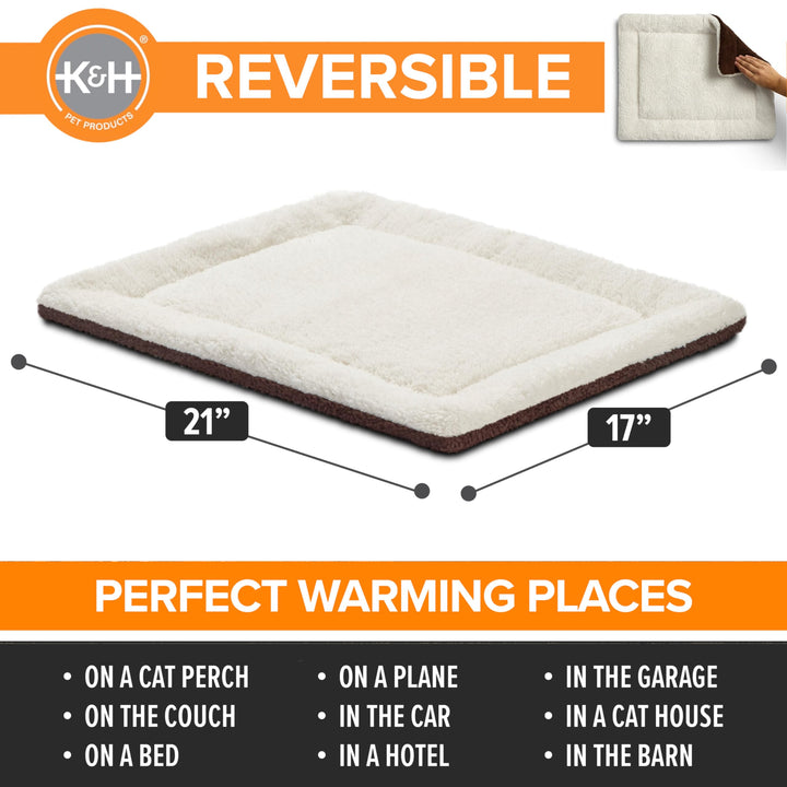 K&amp;H Self-Warming Cat Bed Pad, Self Heating Pad, Small 21 X 17 Oatmeal/Choco