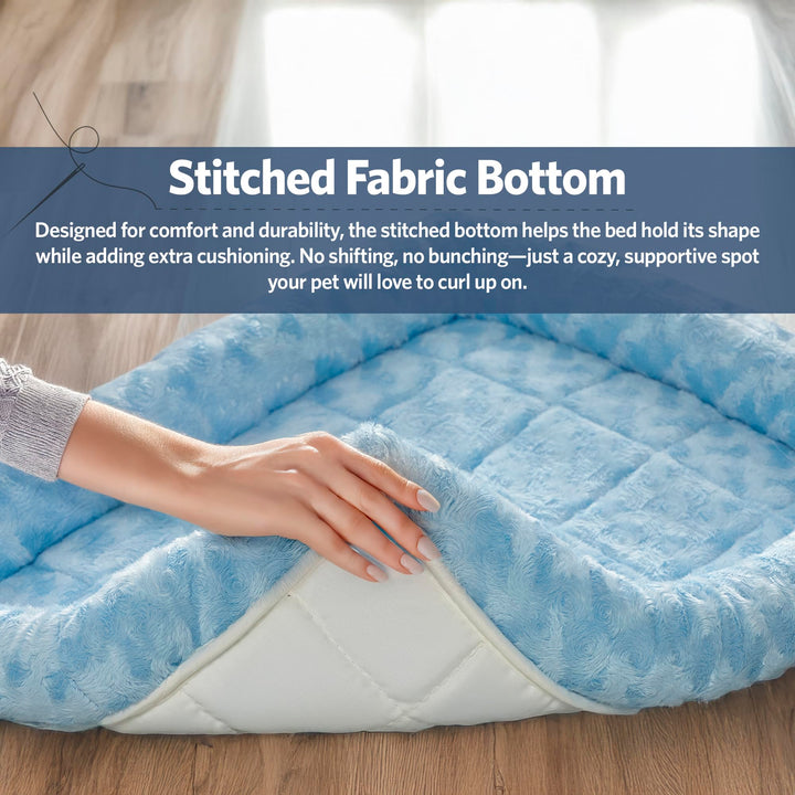 MidWest Homes for Pets QuietTime Fashion Dog Bed - Blue Faux Fur Bolster, Ultra-Soft and Machine Washable, Fits 24-Inch Crates and Carriers, for Small Breed Dogs