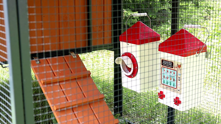 RentACoop 5lb Single Port Chicken Feeder