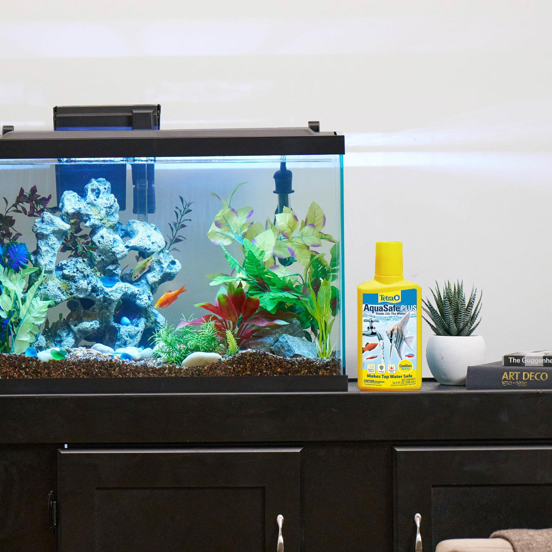 Tetra AquaSafe Plus Water Conditioner &amp; Dechlorinator For Aquarium, 33.8 oz