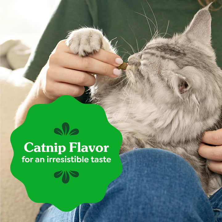 Greenies Feline Natural Dental Cat Treats, Catnip Flavor, 21 oz